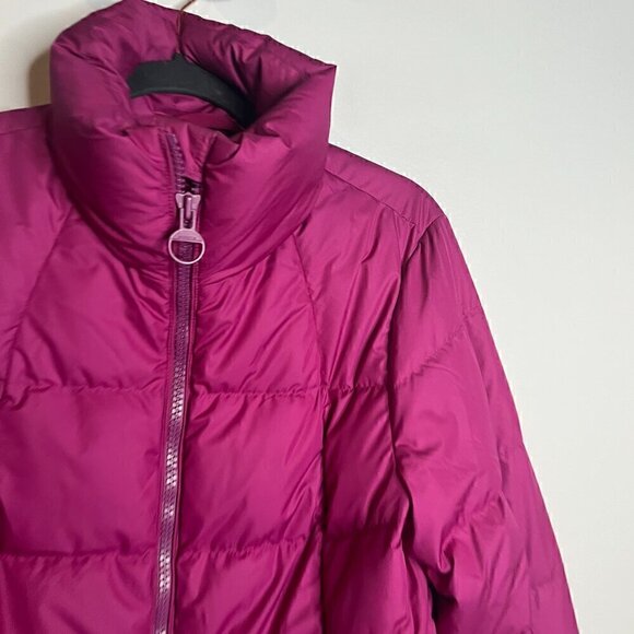 Athleta Downtown Puffer Jacket in Magenta Fuschia - Picture 3 of 9